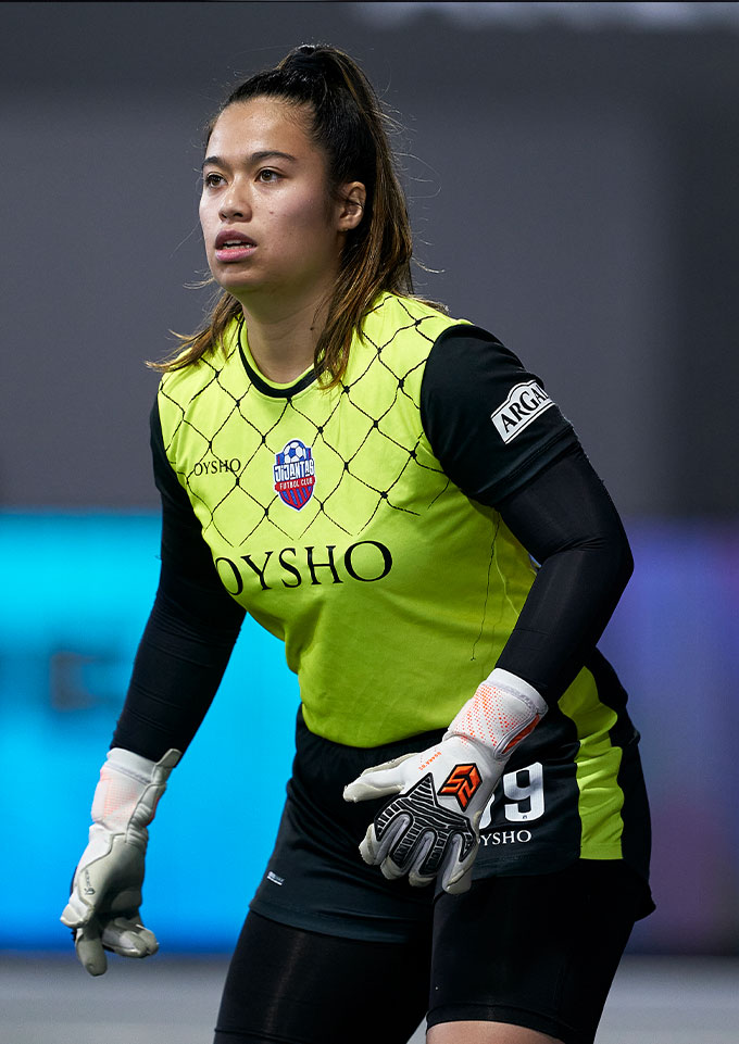 ANNA TAN