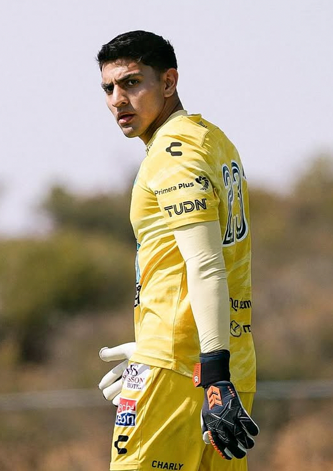 LUCAS RAMÍREZ