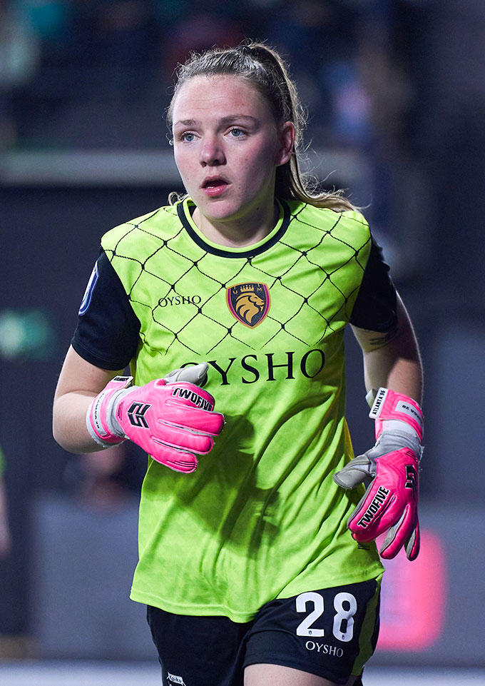 LAURA VILASECA